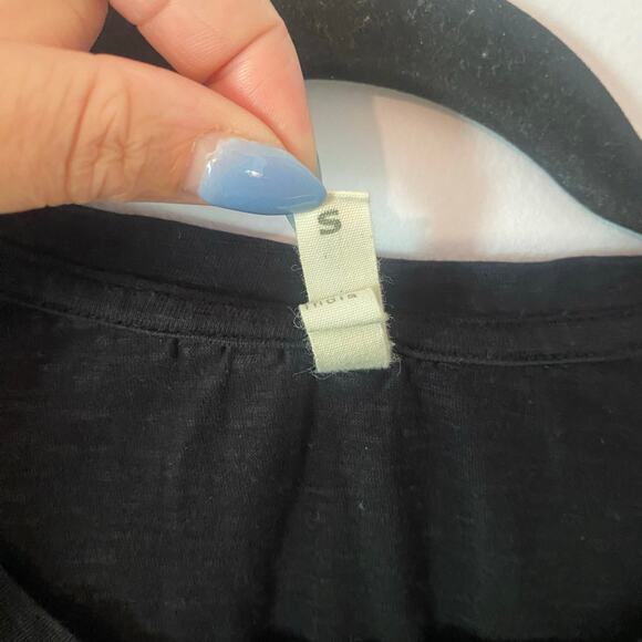 Anthropologie Black Floral Embroidered Tee - Picture 3 of 8